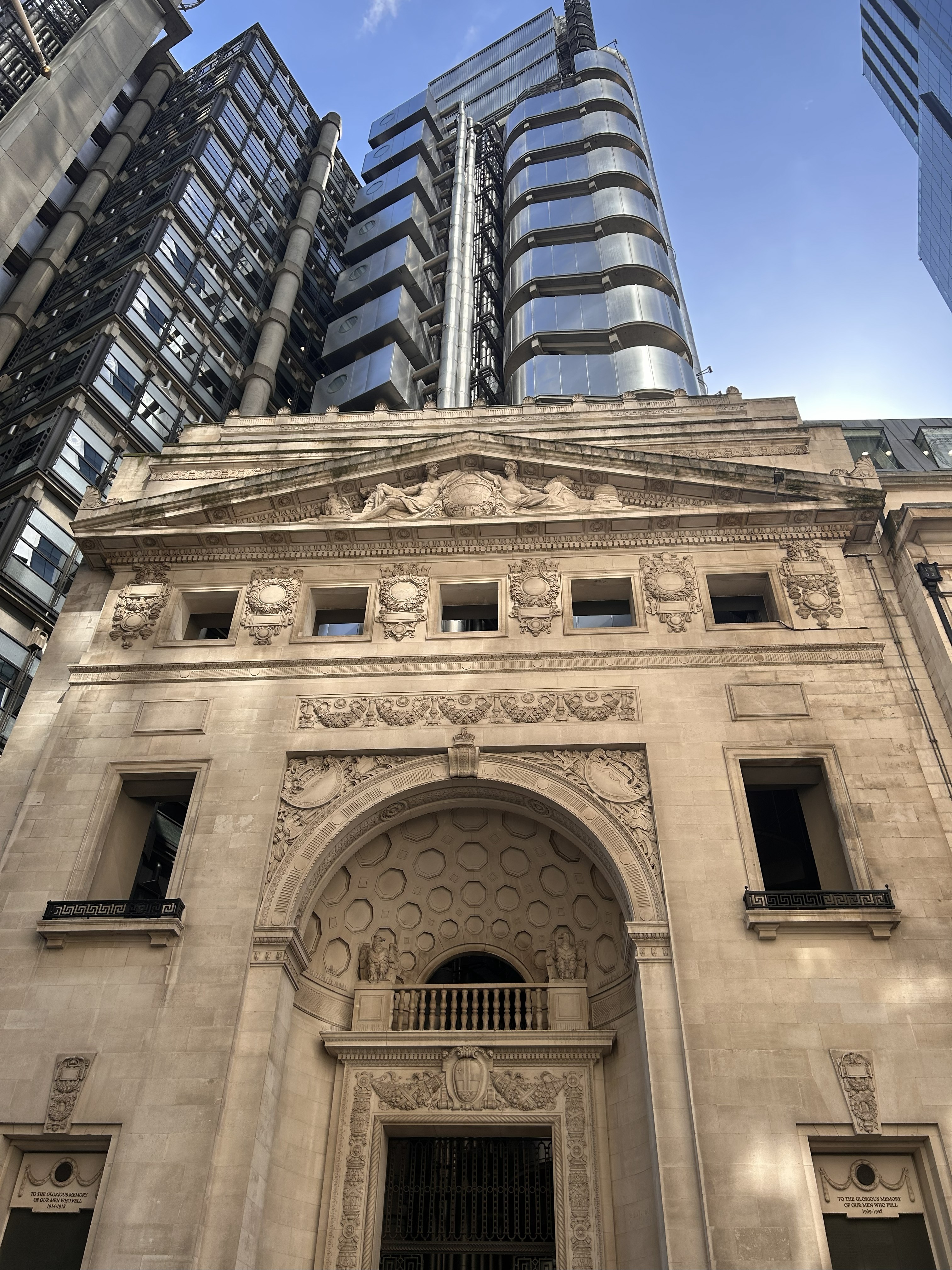 Lloyd’s Building and classical façade in the City of London